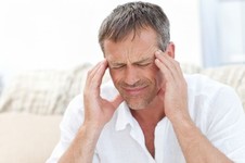 Почему и сколько времени может болеть голова после травмы?